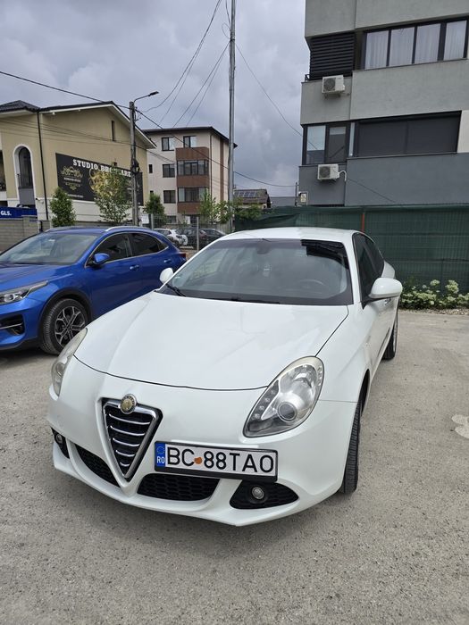 ALFA ROMEO Giulietta 2011 — imagine 5