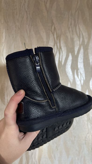 Детские угги с замком