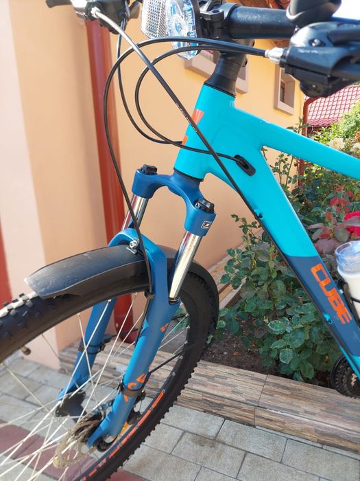 Bicicletă montanbike  CUBE 29 inch