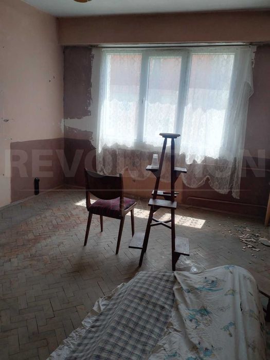 Продава се Двустаен апартамент в Перник, Изток - 60 кв.м за 1042 €/кв.м - Снимка #11