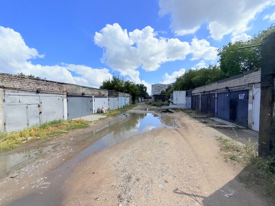 Гараж 32 м² г.к.Таксопарк