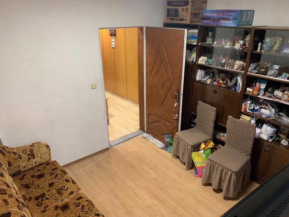 Продава се Тристаен апартамент в Плевен, Сторгозия - 74 кв.м за 1257 €/кв.м - Снимка #1