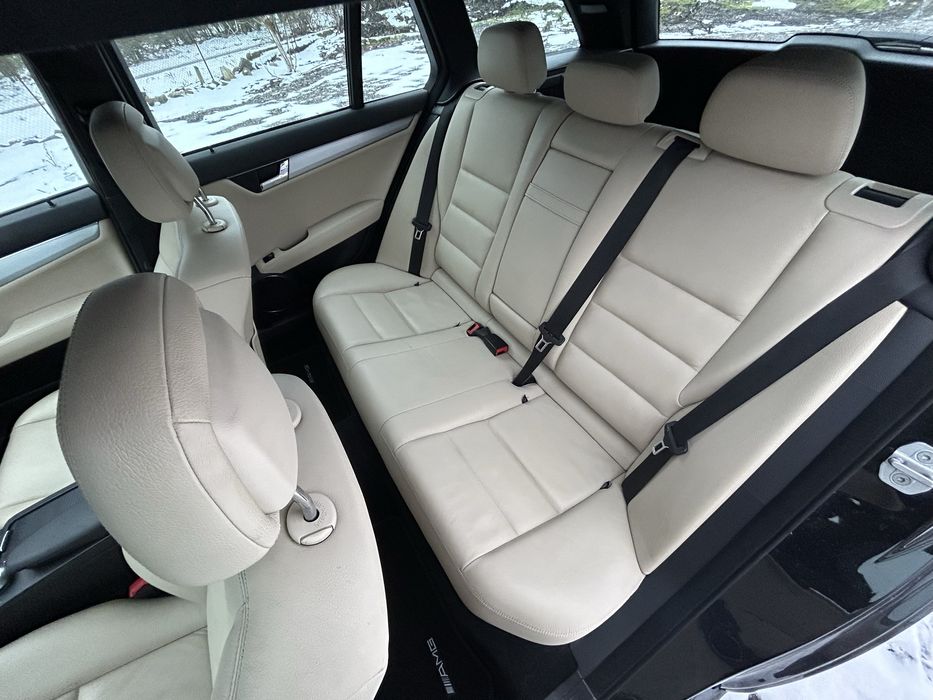 Mercedes C350 CDI V6 251