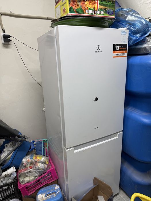 Холодильник indesit lg