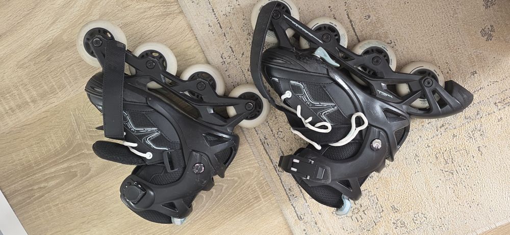 Role Oxelo pentru copii - marime 32-35, negre.