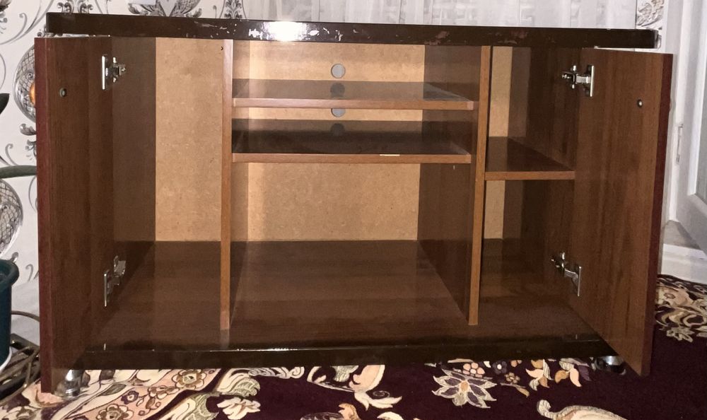 Продается тумбочка