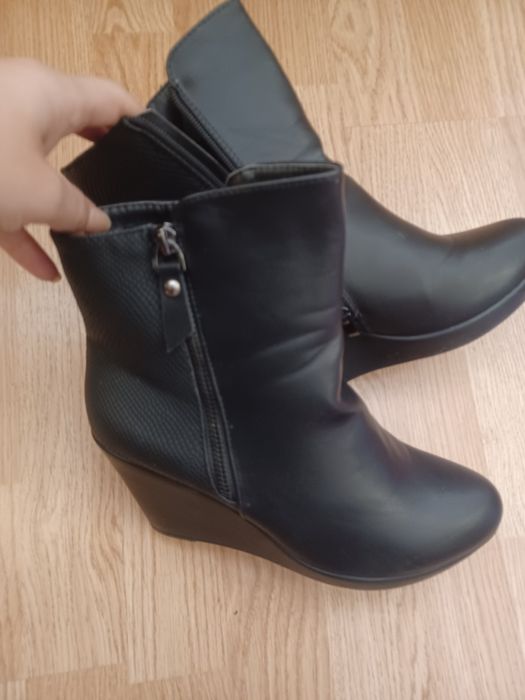 Дамски боти 38 номер