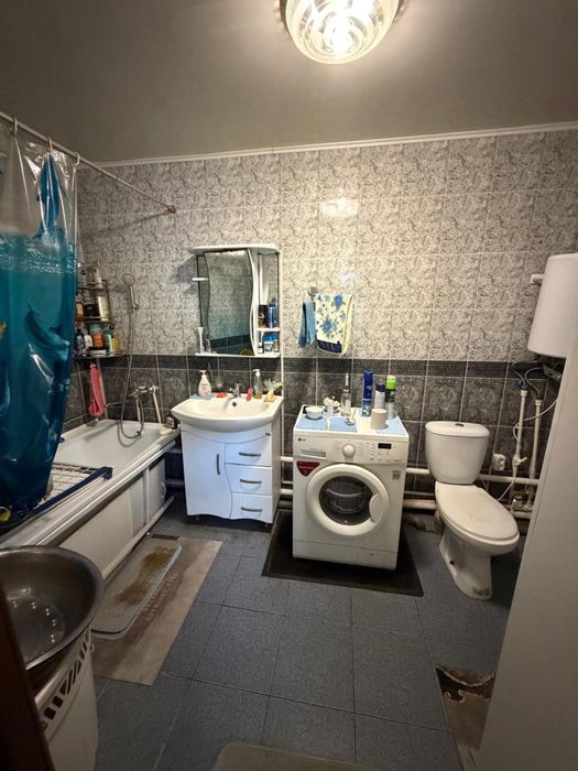 Продается 3 ком дом р-н Драмтеатра.