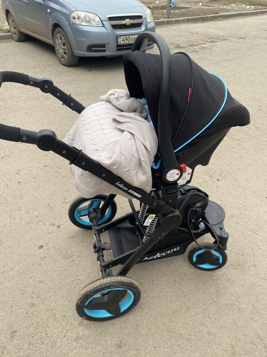 Продам коляску 3в1