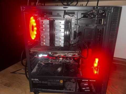 Геймърски компютър Ryzen 7 2700X, 24GB RAM, RX 580, SSD+HDD