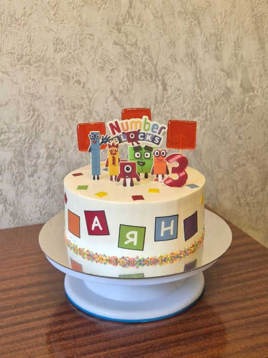 Торты натуральные на заказ