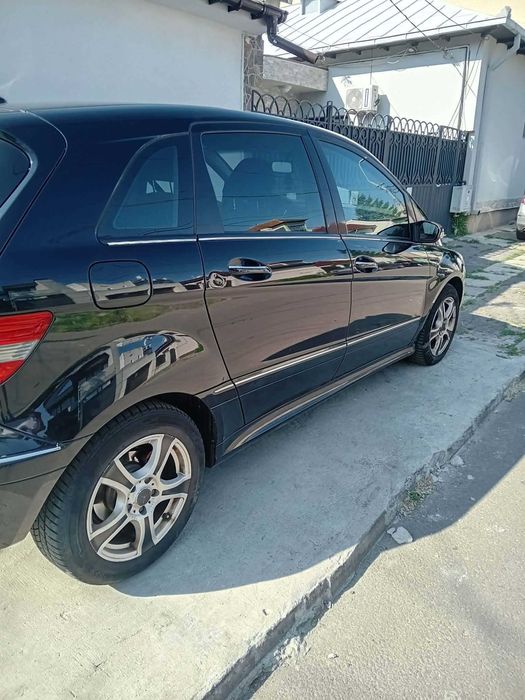 MERCEDES-BENZ B-Class 0 — imagine 2