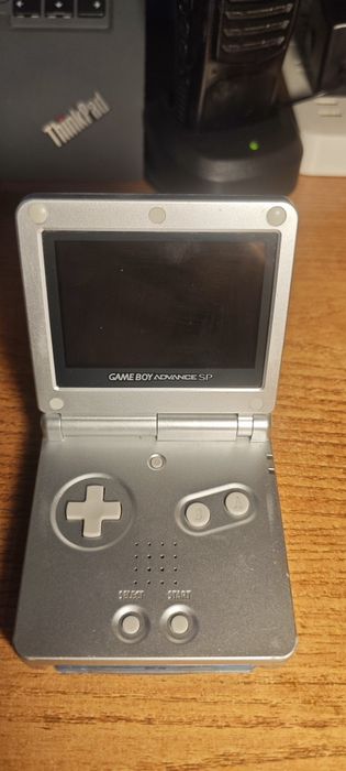 Nintendo Gameboy sp с картриджем