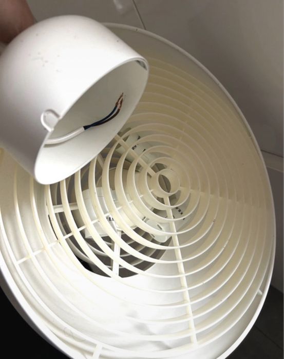 Lampa tavan Nymane Ikea, candelabru metal alb Ikea, 40 cm diam