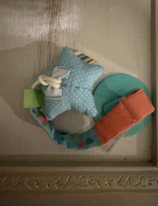 SophieLaGirafe Дрънкалка и Клипс за залъгалка Звезда