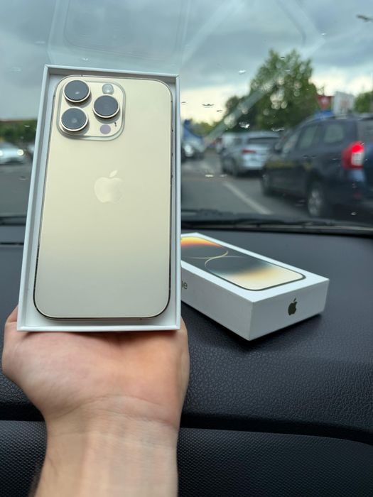 iPhone 14 Pro Gold
