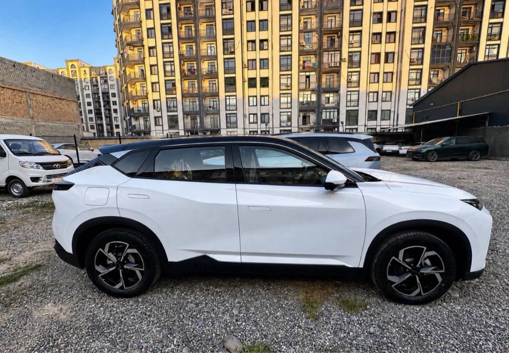 Dongfeng aeolus L7 518 ev + Garantiya tayyori avtasalonda
