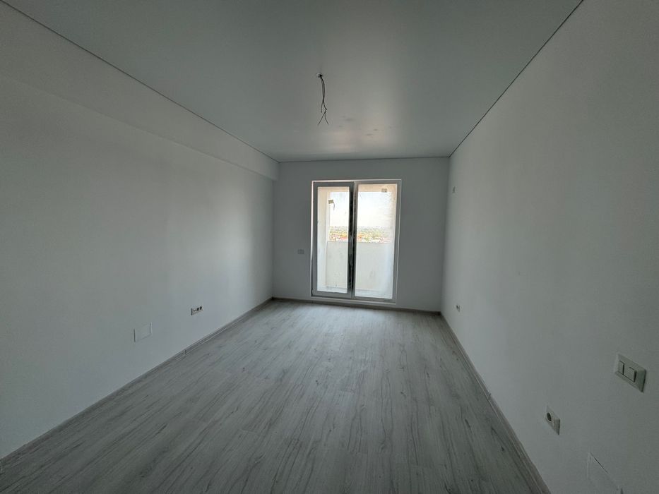 2 camere bucătărie închisă- lângă stație STB Acces Uverturii