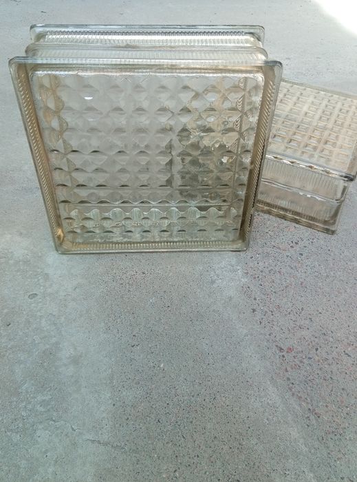 Продам стекло блоки.