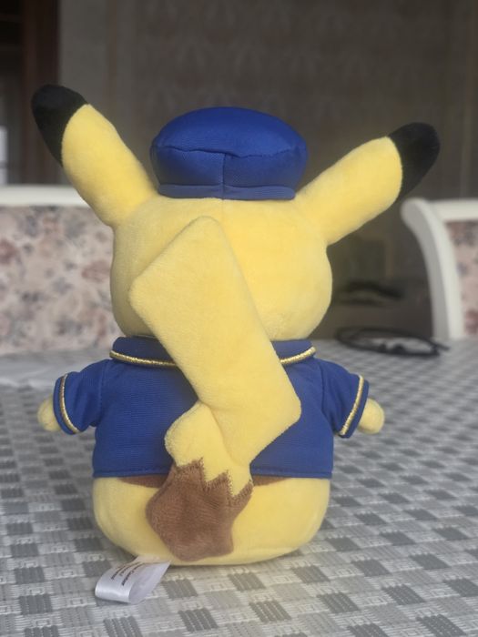 Игрушка Пикачю "Мастер Метро Станции"