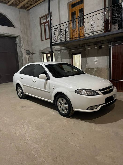 Жентра сотилади Продаётся