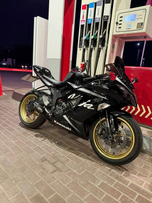 Kawasaki ninja zx6r