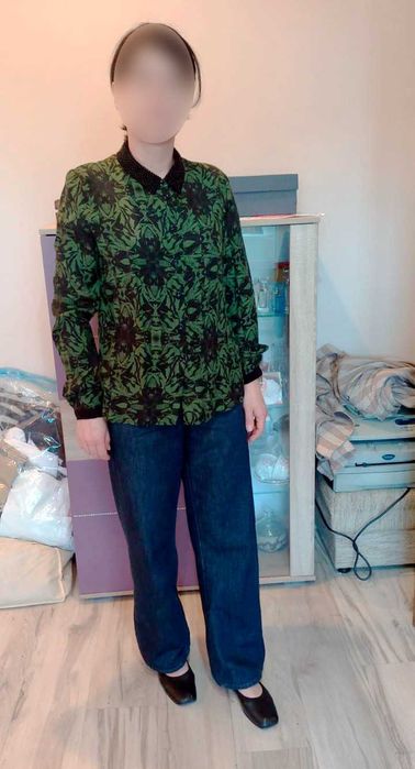 Риза S.Датска фирма.Ризата е в отлично състояние,като нова.