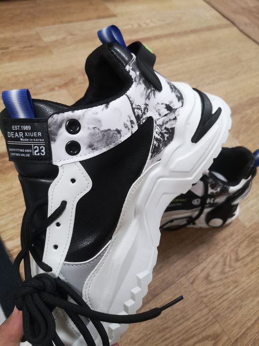 Кроссовки, кроссовки