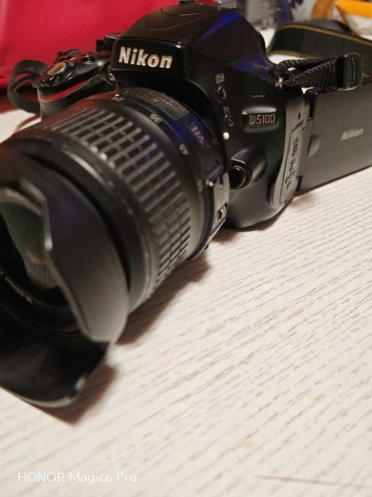 Nikon D5100 DSRL + obiectiv kit