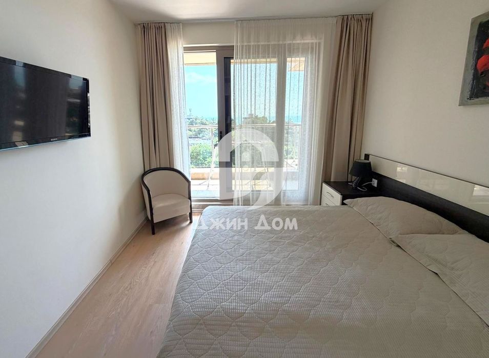 Продава се Тристаен апартамент в к.к. Слънчев бряг - 140 кв.м за 1143 €/кв.м - Снимка #9