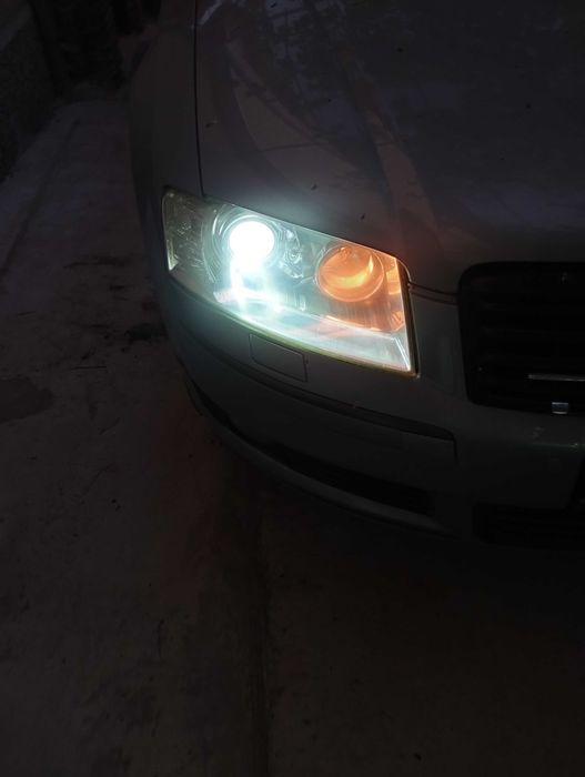 Ауди а8 д3  3.7 бензин газ.