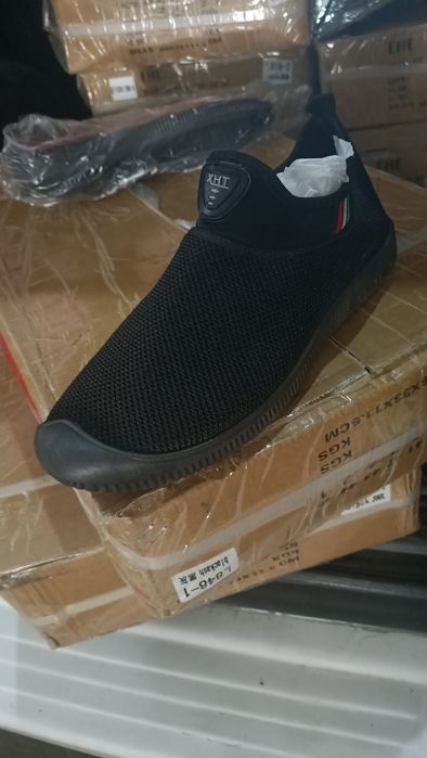 Кросовки мужские продам