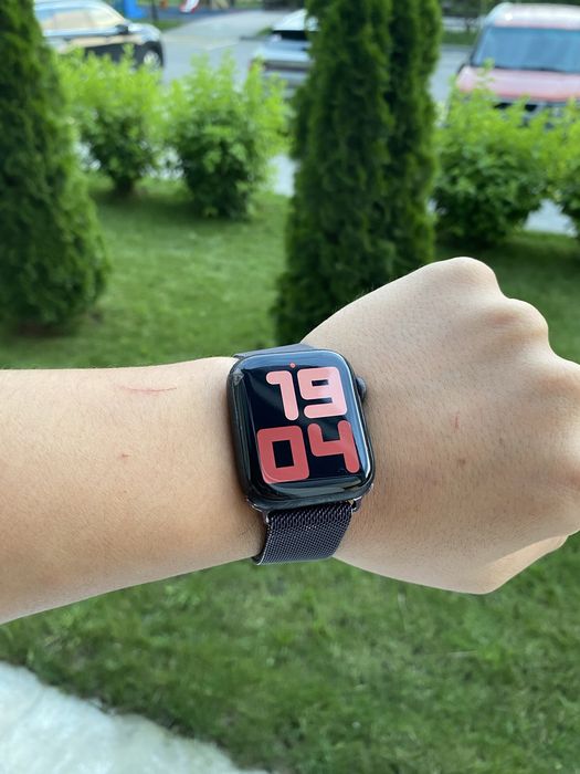 apple watch se 2 44 mm