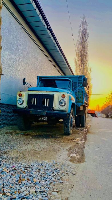 Ядрогов Жамолхон