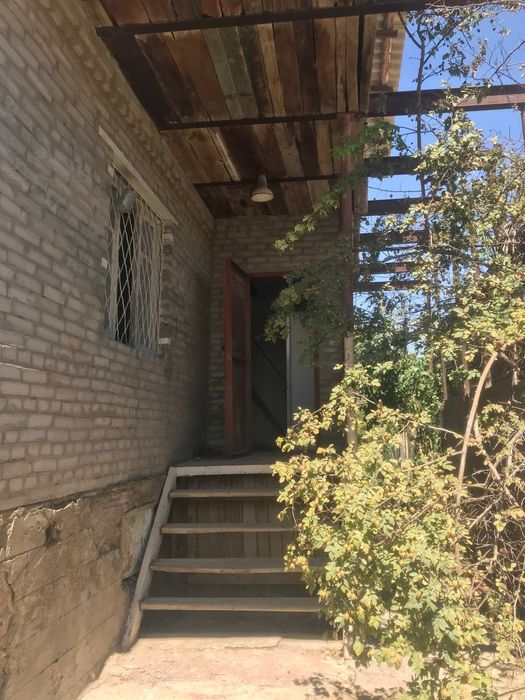 Dacha sotiladi oazisda