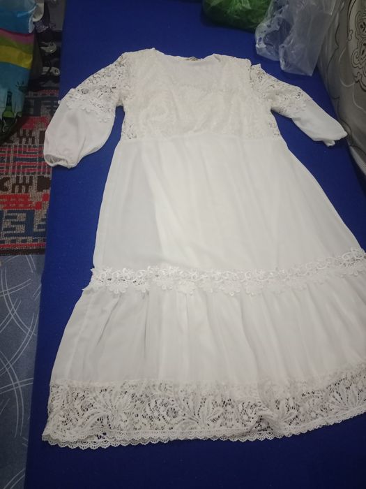 Продам платье жен.