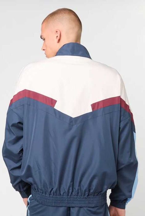 Спортивка (куртка) умбро umbro
