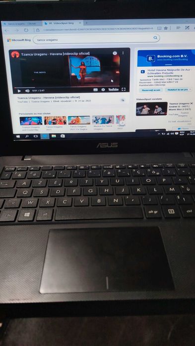 Laptop Asus X200M,perfect pentru birou sau scoala