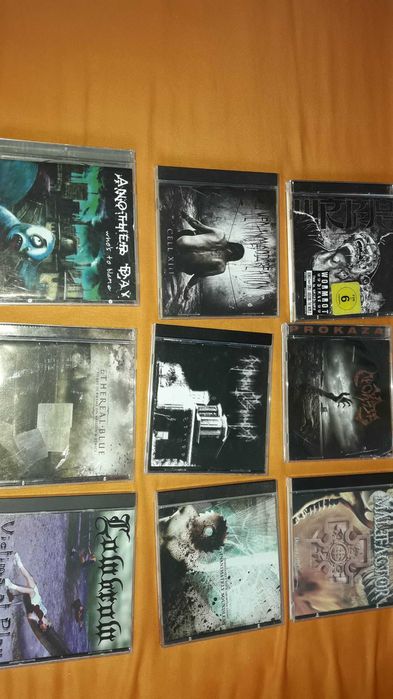 Оригинални метъл дискове