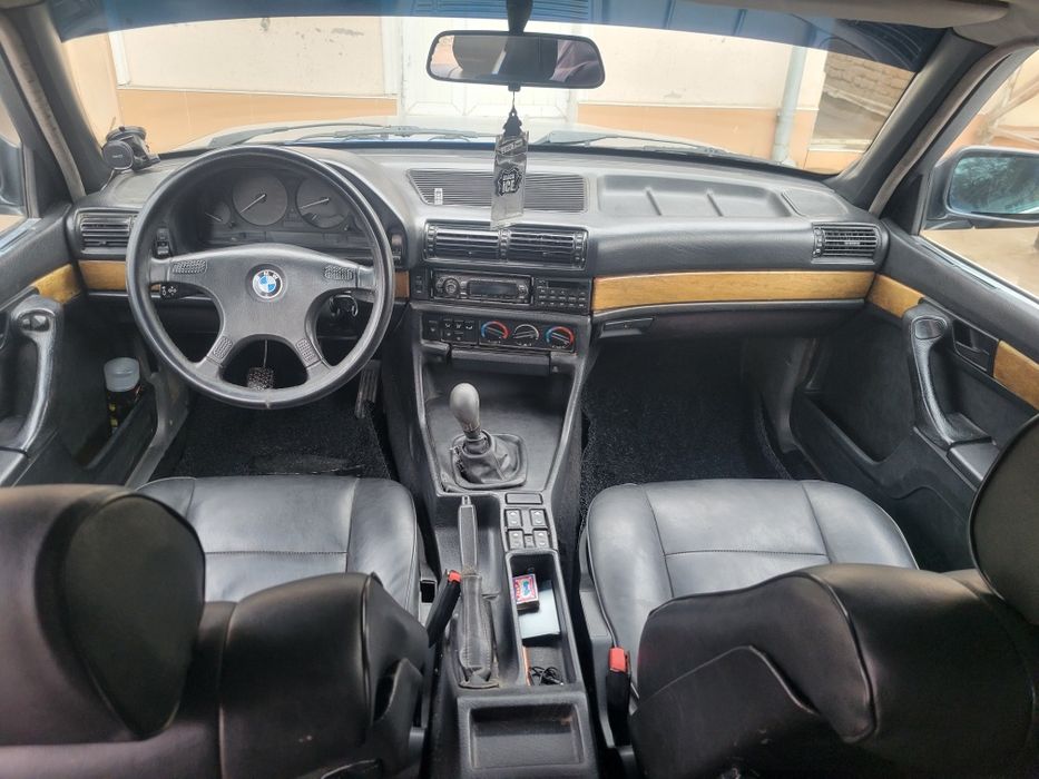 Bmw e32 м30б30 мотор. 1988 г,