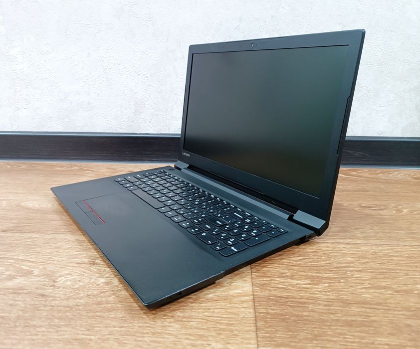 Ноутбук Lenovo WINDOWS 10 + Зарядка.