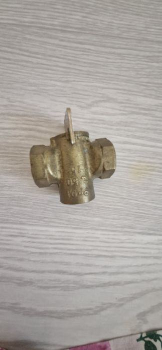 Газовый    кран б/у