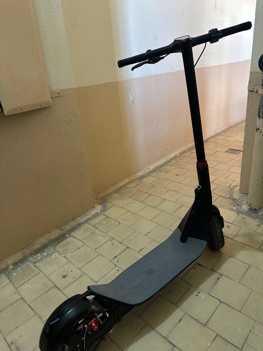 Samokat elektro KUGOO