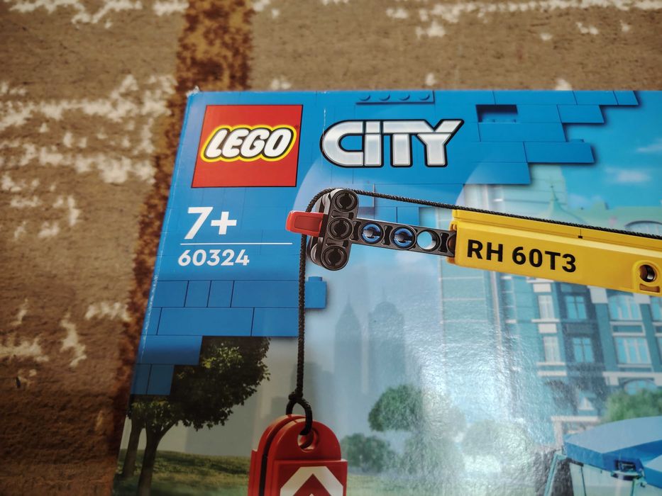 Lego City Mobile Crane pentru 7+ Ani 340 piese, Lego 60324 automacara.