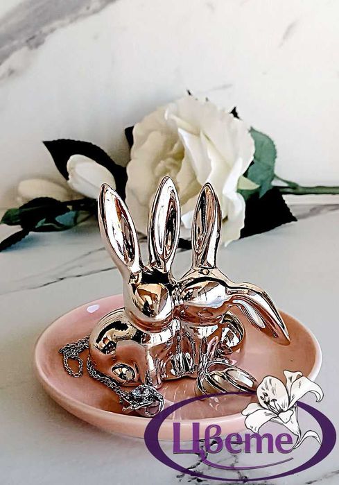 Керамични поставки за бижута