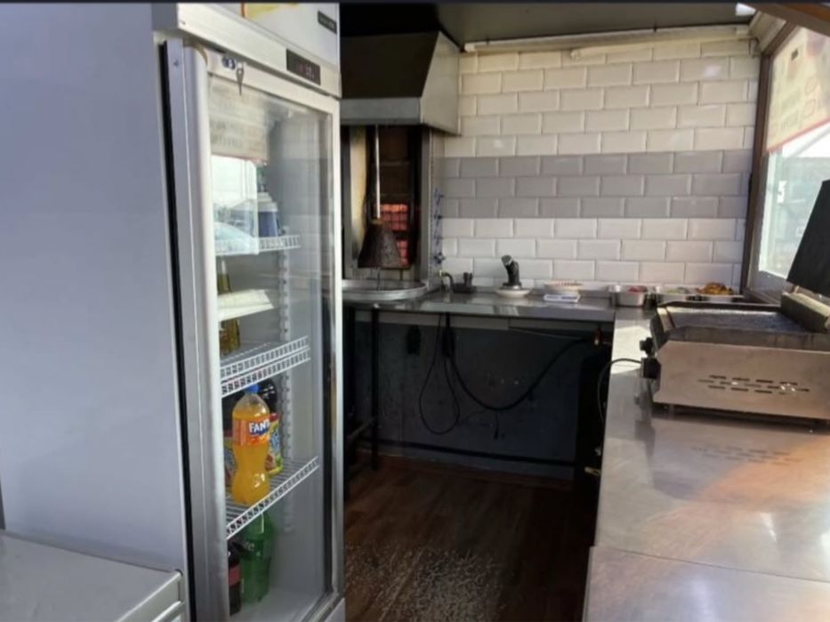 Продаются бутик под фастфуд