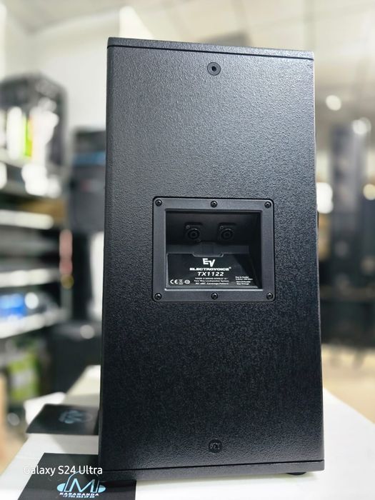 Electro-Voice TX1122 — комплект 2 колонки