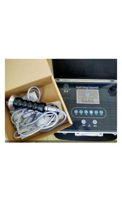 Массажер и кушетка