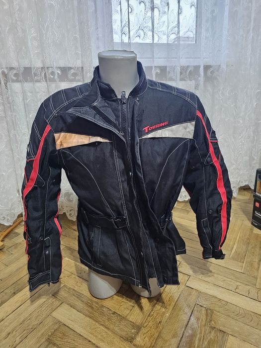 Vând geaca moto!