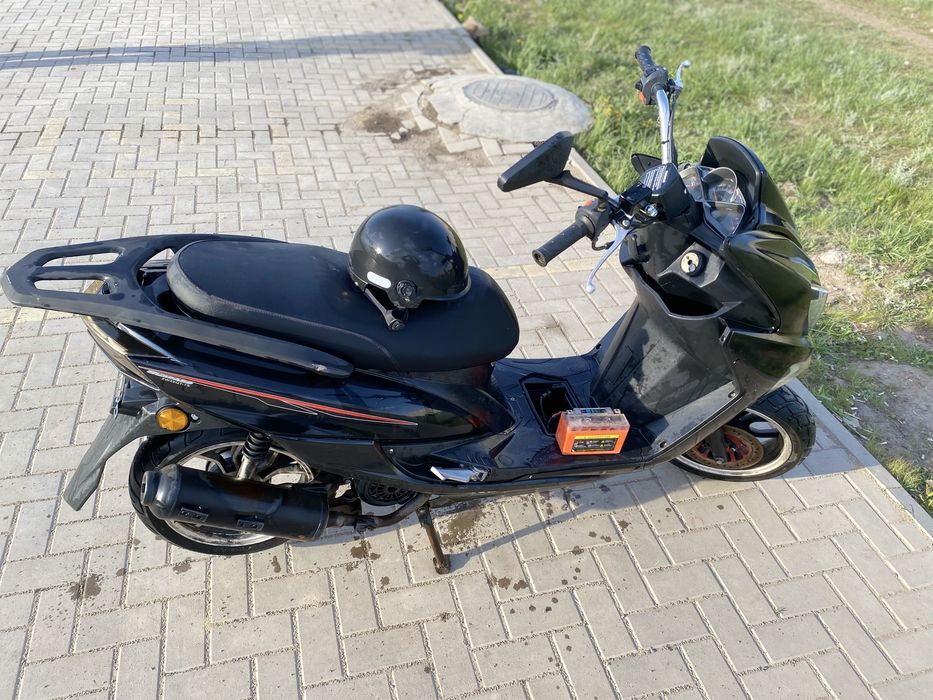 Скутер Maxi 150 куб